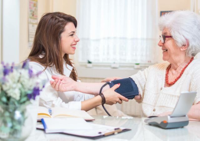 9 Best In-home Care Tips For Seniors